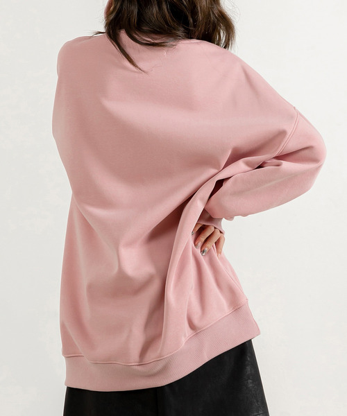 DAY CLOSET（デイ クローゼット）の「【裏起毛】ふわふわのわんちゃんがCute。長袖オーバーサイズドッグプリントスウェット（スウェット・レディース・ピンク/グレー・FREE）」の10枚目の写真