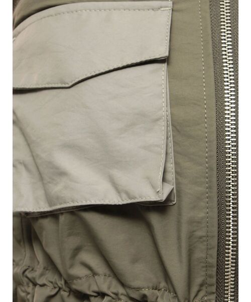 EVRIS(エヴリス)の「ミリタリーデザインベアピスチェ(キャミソール・レディース・ブラック/カーキ・FREE)」の6枚目の写真