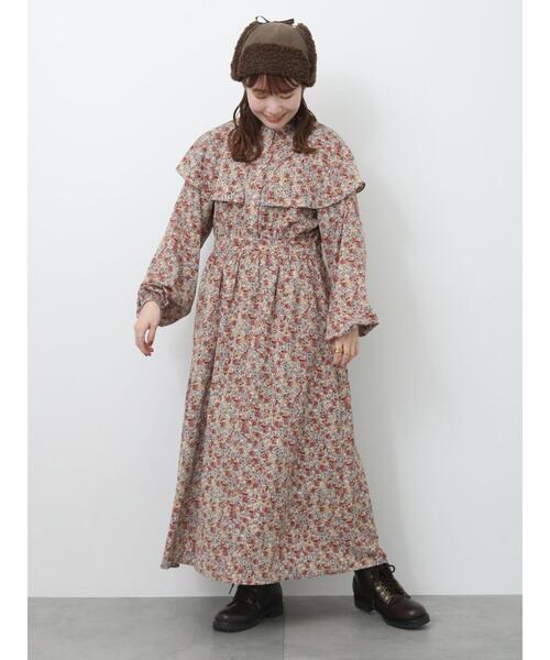 ehka sopo（エヘカソポ）の「花柄ケープワンピース（ワンピース）」 - WEAR