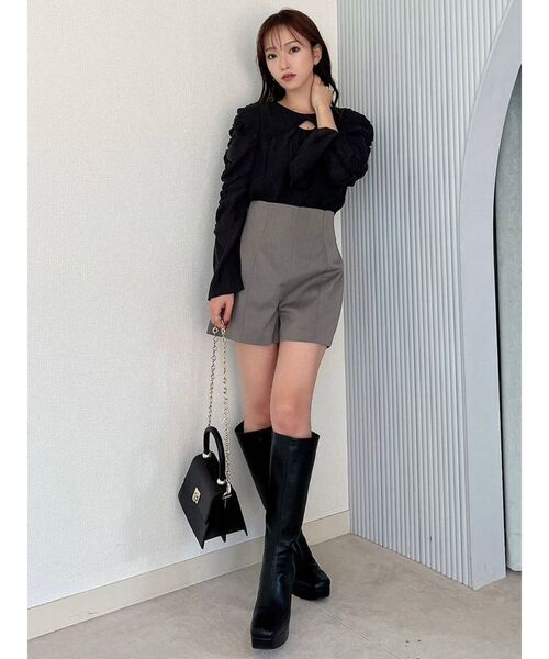 RESEXXY（リゼクシー）の「ハイウエストショートパンツ（その他パンツ・レディース・チャコールグレー/ブラック/アイボリー・FREE）」の5枚目の写真