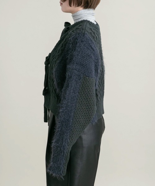 KBF(ケイビーエフ)の「リボンニットカーディガン(ニット/セーター・レディース・アイボリー/チャコールグレー・ONE)」の18枚目の写真