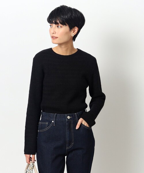 OPAQUE.CLIP（オペークドットクリップ）の「◆ウエーブ柄クルーネックリブニット【洗濯機洗い可】（ニット/セーター・レディース・ナチュラル/ブラック/ホワイト/ブルー・40/38/36/42/34）」の3枚目の写真