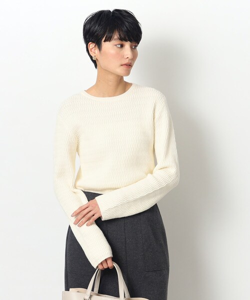 OPAQUE.CLIP（オペークドットクリップ）の「◆ウエーブ柄クルーネックリブニット【洗濯機洗い可】（ニット/セーター・レディース・ナチュラル/ブラック/ホワイト/ブルー・40/38/36/42/34）」の9枚目の写真