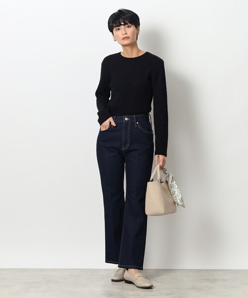 OPAQUE.CLIP（オペークドットクリップ）の「◆ウエーブ柄クルーネックリブニット【洗濯機洗い可】（ニット/セーター・レディース・ナチュラル/ブラック/ホワイト/ブルー・40/38/36/42/34）」の11枚目の写真