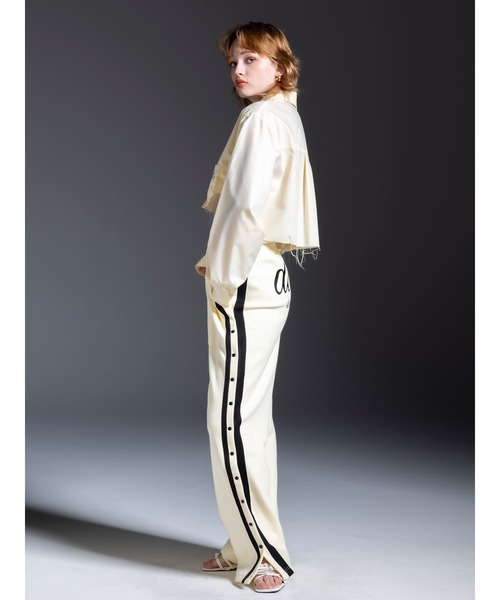 DURAS(デュラス)の「Backprint line pants(スウェットパンツ・レディース・チャコールグレー/ピンク/アイボリー・FREE)」の14枚目の写真
