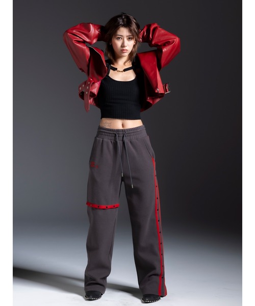 DURAS(デュラス)の「Backprint line pants(スウェットパンツ・レディース・チャコールグレー/ピンク/アイボリー・FREE)」の15枚目の写真