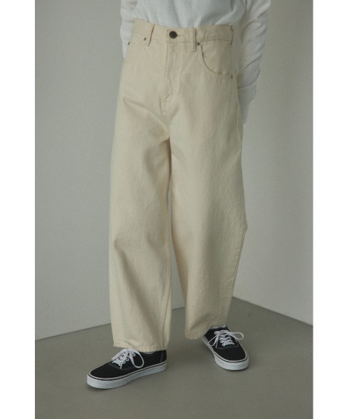 BLACK BY MOUSSY（ブラックバイマウジー）の「PUNA white denim（プナ