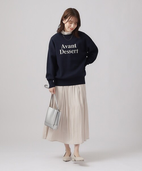 SHOO・LA・RUE（シューラルー）の「◆【洗える】上品見えする スウェットライク ロゴニット（ニット/セーター・レディース・ブルー系その他/ライトベージュ/グレー・02/03/04）」の14枚目の写真