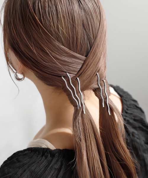 ANEMONE（アネモネ）の「シックカラーウェーブヘアピン[5本セット]（ヘアピン・レディース・ベージュ/ブラック/シルバー・FREE）」の3枚目の写真