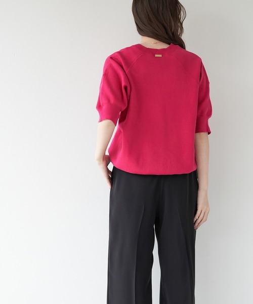 MICA&DEAL（マイカ＆ディール）の「スムースニットハーフスリーブニットプルオーバー（ニット/セーター・レディース・ライトベージュ/ライトブルー/ピンク/ダークネイビー・FREE）」の6枚目の写真