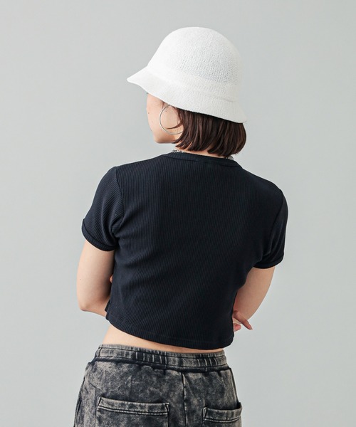 X-girl（エックスガール）の「LOGO BUCKET HAT（ハット・レディース・ブラック/ホワイト・ONE SIZE）」の9枚目の写真