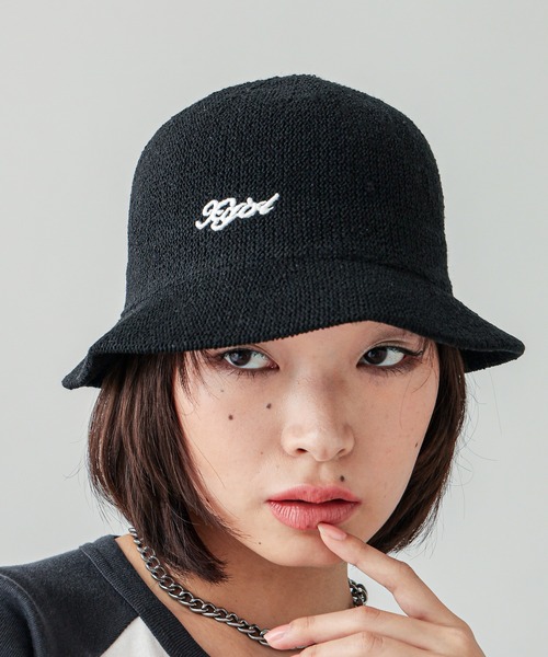 X-girl（エックスガール）の「LOGO BUCKET HAT（ハット・レディース・ブラック/ホワイト・ONE SIZE）」の14枚目の写真
