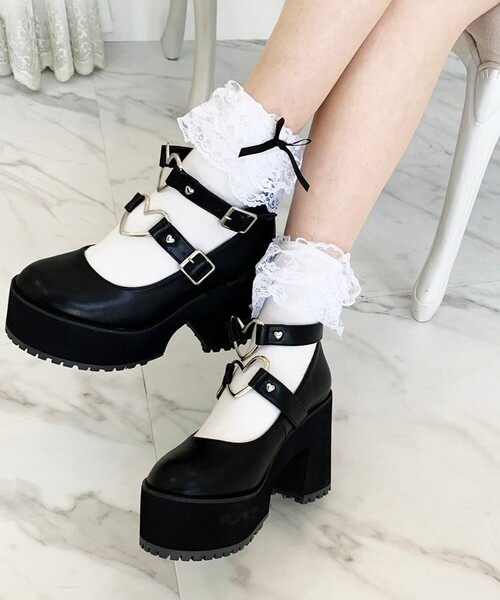 cs T&P（シーエスティーアンドピー）の「厚底ハートベルト付きパンプス 24SS（パンプス・レディース・ブラック/ブラック系1/ピンク系・S/M/L/LL）」の9枚目の写真