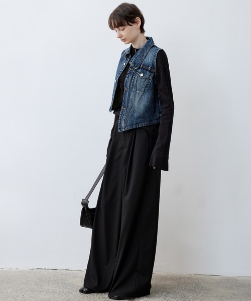 tageechita（タジチタ）の「【tageechita】クラシック フロントタックワイドパンツ（スラックス・レディース・ベージュ/ブラック・L/M/S）」の22枚目の写真