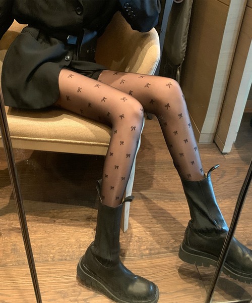 Jasmine Grandiflorum（ジャスミングランディフローラム）の「【Jasmine】リボンハート柄ストッキング（タイツ/ストッキング・レディース・ブラック系その他2/ブラック系その他/ベージュ系その他/ベージュ系その他2・FREE）」の2枚目の写真