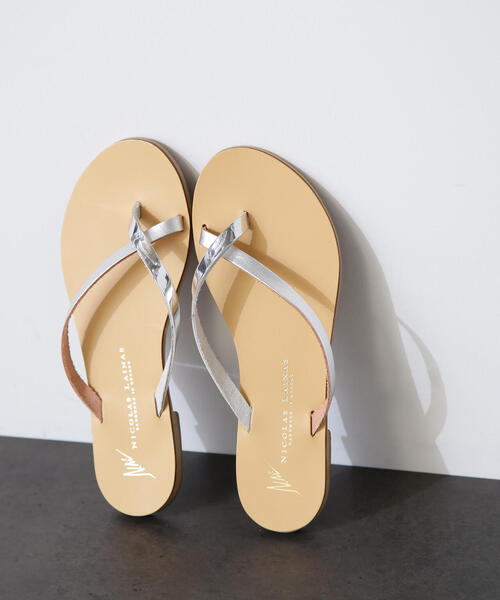 NICOLAS LAINAS（ニコラスライナス）の「◆【NICOLAS LAINAS】トングサンダル（サンダル・レディース・ゴールド/シルバー・37/38）」の7枚目の写真