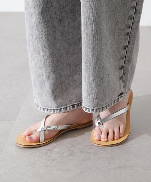 NICOLAS LAINAS（ニコラスライナス）の「◆【NICOLAS LAINAS】トングサンダル（サンダル・レディース・ゴールド/シルバー・37/38）」の8枚目の写真