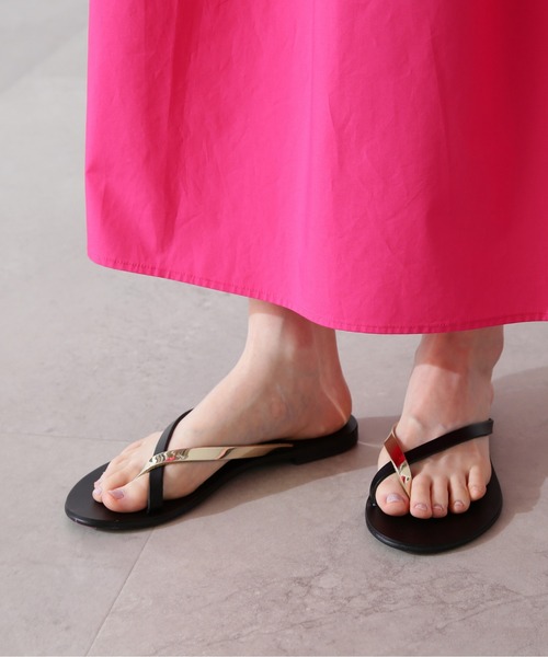 NICOLAS LAINAS（ニコラスライナス）の「◆【NICOLAS LAINAS】トングサンダル（サンダル・レディース・ゴールド/シルバー・37/38）」の6枚目の写真