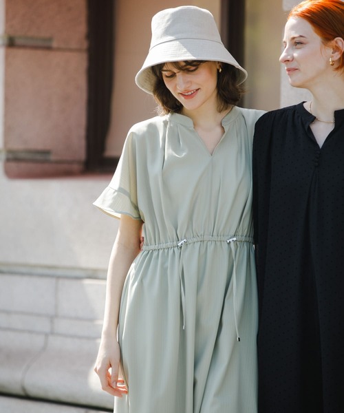 URBAN RESEARCH ROSSO WOMEN（アーバンリサーチ　ロッソ）の「セミシアードロストギャザーワンピース（ワンピース・レディース・ミント/イエロー系その他/ブラック・FREE）」の8枚目の写真