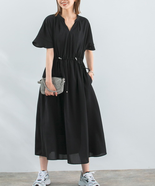 URBAN RESEARCH ROSSO WOMEN（アーバンリサーチ　ロッソ）の「セミシアードロストギャザーワンピース（ワンピース・レディース・ミント/イエロー系その他/ブラック・FREE）」の13枚目の写真