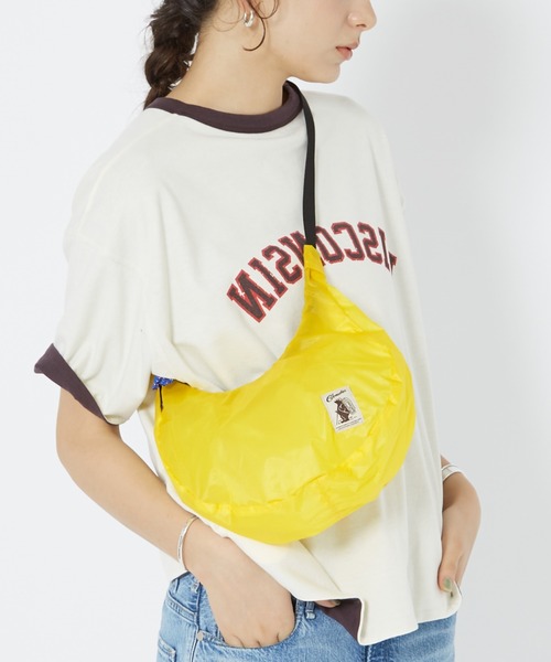 COBMASTER(コブマスター)の「【COBMASTER】ナイロン ショルダーバッグ / BANANA S BAG(バックパック/リュック・レディース・サックスブルー/ピンク/イエロー・フリー)」の1枚目の写真