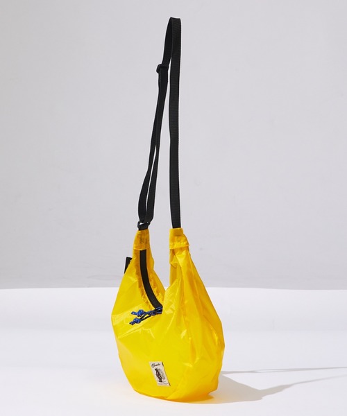 COBMASTER(コブマスター)の「【COBMASTER】ナイロン ショルダーバッグ / BANANA S BAG(バックパック/リュック・レディース・サックスブルー/ピンク/イエロー・フリー)」の18枚目の写真
