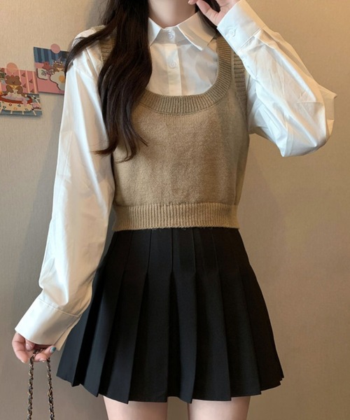 Sibra(シブラ)の「レイヤード仕立てニットベストブラウス(Tシャツ/カットソー・レディース・ベージュ/ブラック/グレー・M)」の19枚目の写真