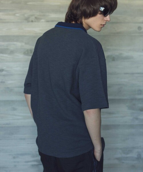 MONKEY TIME（モンキータイム）の「ラッセル ライン スキッパー ポロシャツ（ポロシャツ・メンズ・ブラック/ダークグレー・S/M/L/XL）」の3枚目の写真