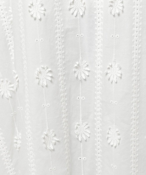 niko and...（ニコアンド）の「フラワーレースホルターネックワンピース（ワンピース・レディース・オフホワイト/ブラック・FREE）」の3枚目の写真