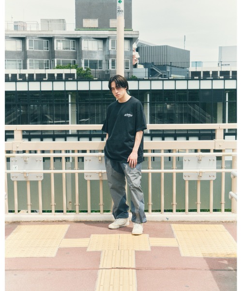 LIBERE（リベーレ）の「『LIBERE REBLE』REBEL FUTURE LOGO TEE（Tシャツ/カットソー・メンズ・チャコールグレー/ブラック・LARGE/MEDIUM/SMALL）」の17枚目の写真