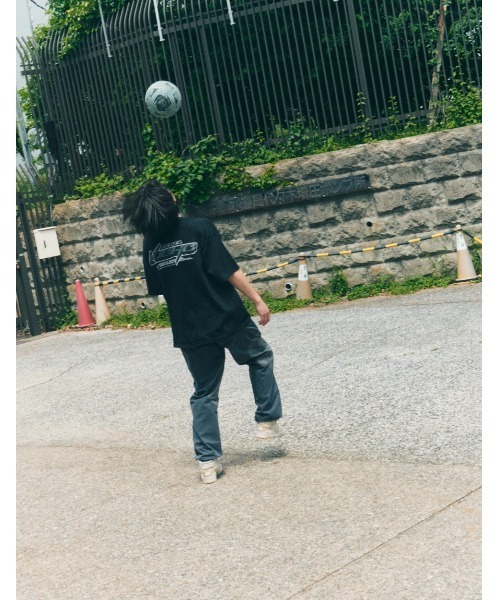 LIBERE（リベーレ）の「『LIBERE REBLE』REBEL FUTURE LOGO TEE（Tシャツ/カットソー・メンズ・チャコールグレー/ブラック・LARGE/MEDIUM/SMALL）」の18枚目の写真