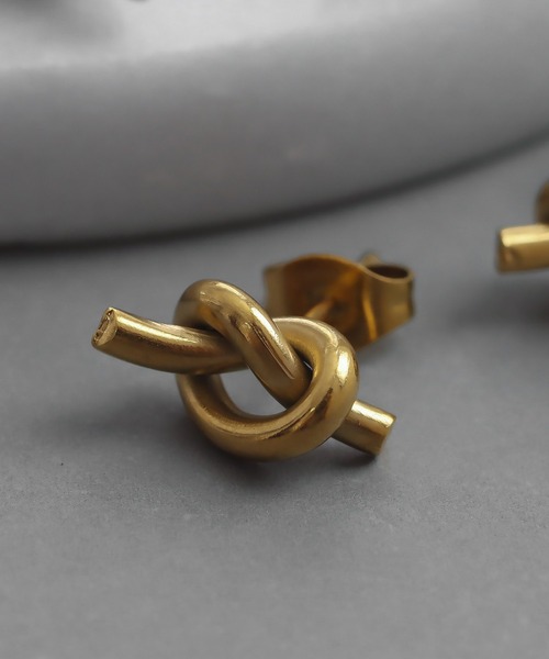 abaskdesign（アバスクデザイン）の「金属アレルギー対応 ノットバースモールステンレスピアス（ピアス（両耳用）・レディース・シルバー/ゴールド・FREE）」の16枚目の写真