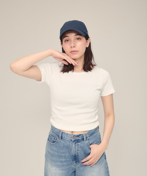 eL(エル)の「【eL】Back Round Soft TEE/132141(Tシャツ/カットソー・レディース・オフホワイト/ブラック/バーガンディー・FREE)」の2枚目の写真