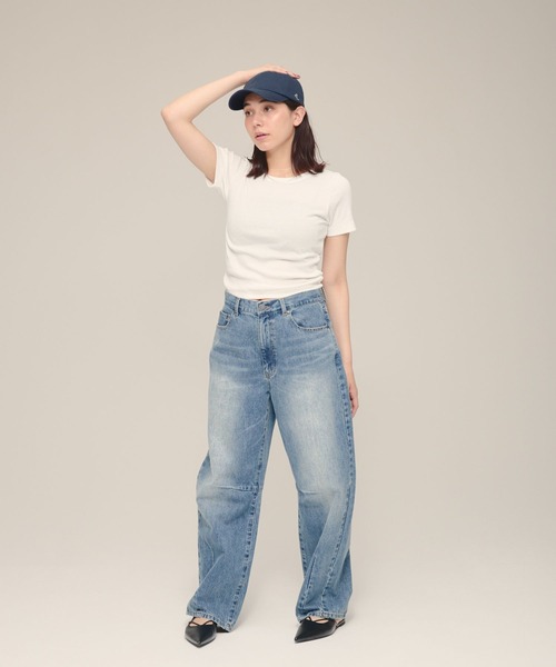 eL(エル)の「【eL】Back Round Soft TEE/132141(Tシャツ/カットソー・レディース・オフホワイト/ブラック/バーガンディー・FREE)」の12枚目の写真