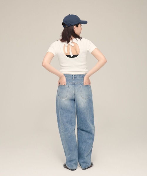 eL(エル)の「【eL】Back Round Soft TEE/132141(Tシャツ/カットソー・レディース・オフホワイト/ブラック/バーガンディー・FREE)」の10枚目の写真