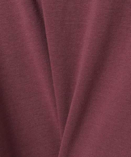 eL(エル)の「【eL】Back Round Soft TEE/132141(Tシャツ/カットソー・レディース・オフホワイト/ブラック/バーガンディー・FREE)」の13枚目の写真