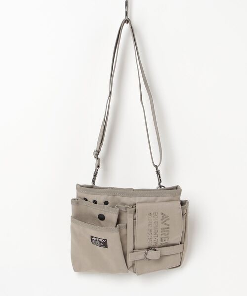 AVIREX(アヴィレックス)の「EAGLE POLYESTER WAIST BAG/イーグル ポリエステル ウエストバッグ/AVX342(ショルダーバッグ・メンズ・ベージュ/ブラック/その他3/カーキ・F)」の7枚目の写真