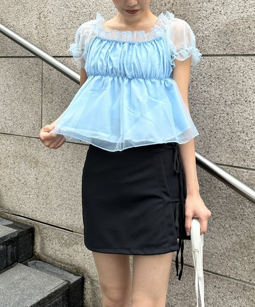 Silly(シリー)の「シャーリングシアーパフブラウス(シャツ/ブラウス・レディース・アイボリー/ライトブルー/ピンク・SMALL/MEDIUM/LARGE)」の6枚目の写真