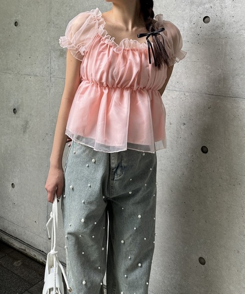 Silly(シリー)の「シャーリングシアーパフブラウス(シャツ/ブラウス・レディース・アイボリー/ライトブルー/ピンク・SMALL/MEDIUM/LARGE)」の18枚目の写真