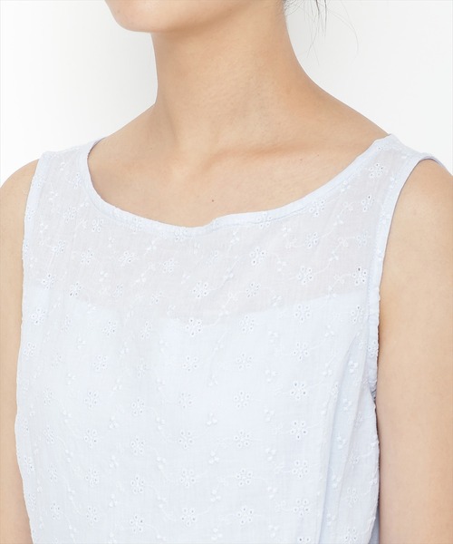 REDYAZEL（レディアゼル）の「エンブロイダリーロンパース（つなぎ/オールインワン・レディース・オフホワイト/ブラック/サックスブルー・FREE）」の12枚目の写真