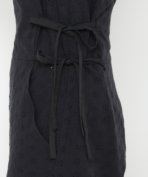 REDYAZEL（レディアゼル）の「エンブロイダリーロンパース（つなぎ/オールインワン・レディース・オフホワイト/ブラック/サックスブルー・FREE）」の20枚目の写真