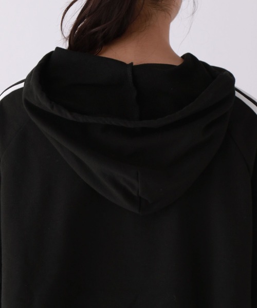 repipi armario（レピピ アルマリオ）の「☆セットアイテム☆ラインショートフーディ―（パーカー・キッズ・ホワイト/ブラック/グレー・MEDIUM/SMALL/LARGE）」の8枚目の写真