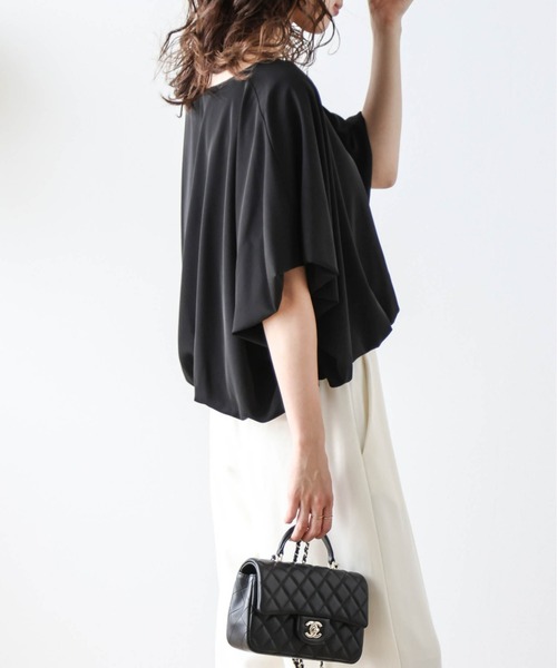 Lajour(ラジュール)の「日本製バルーンショートトップス(シャツ/ブラウス・レディース・ブラック/ホワイト・フリー)」の17枚目の写真
