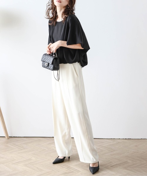 Lajour(ラジュール)の「日本製バルーンショートトップス(シャツ/ブラウス・レディース・ブラック/ホワイト・フリー)」の15枚目の写真
