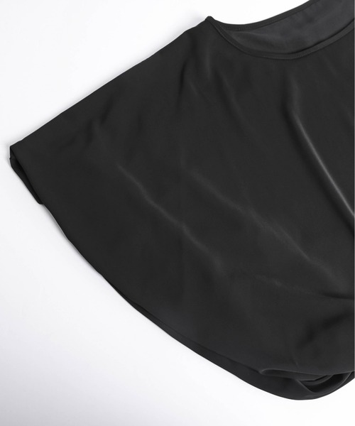 Lajour(ラジュール)の「日本製バルーンショートトップス(シャツ/ブラウス・レディース・ブラック/ホワイト・フリー)」の12枚目の写真