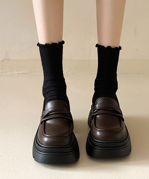 軽量 レザーライク シンプル 厚底ローファー culs104（ローファー