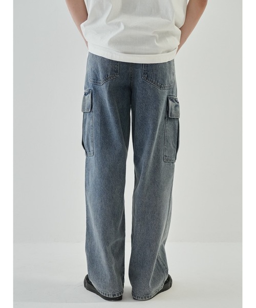 Bargiee(バージー)の「ワイドデニム カーゴパンツ(カーゴパンツ・メンズ・ライトインディゴブルー/ブラック・LARGE/MEDIUM)」の19枚目の写真