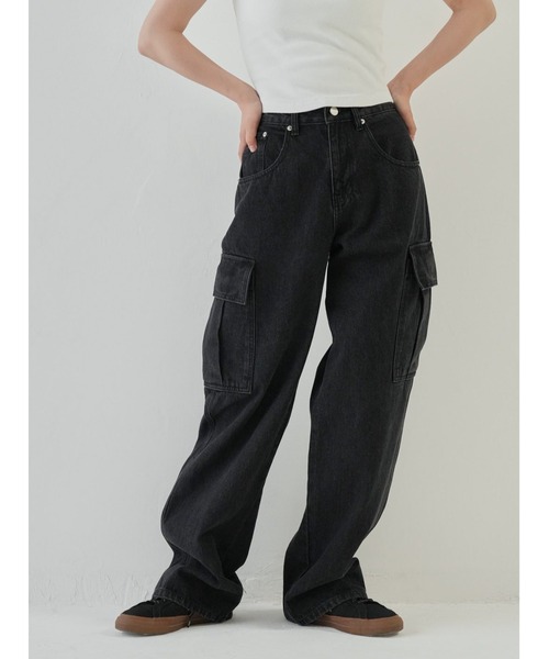Bargiee(バージー)の「ワイドデニム カーゴパンツ(カーゴパンツ・メンズ・ライトインディゴブルー/ブラック・LARGE/MEDIUM)」の21枚目の写真