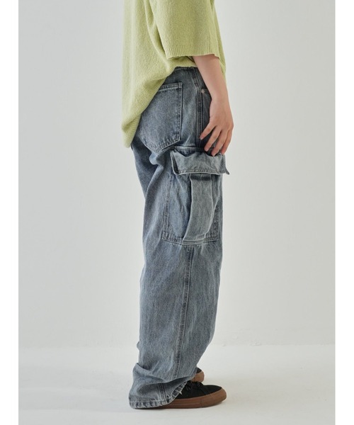 Bargiee(バージー)の「ワイドデニム カーゴパンツ(カーゴパンツ・メンズ・ライトインディゴブルー/ブラック・LARGE/MEDIUM)」の18枚目の写真