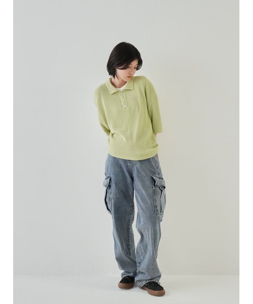Bargiee(バージー)の「ワイドデニム カーゴパンツ(カーゴパンツ・メンズ・ライトインディゴブルー/ブラック・LARGE/MEDIUM)」の4枚目の写真